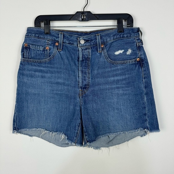 Levi's 501 Button Fly Fray Raw Hem Denim Jean Shorts Summer - Picture 1 of 4